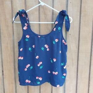 Sleeveless Top Size small